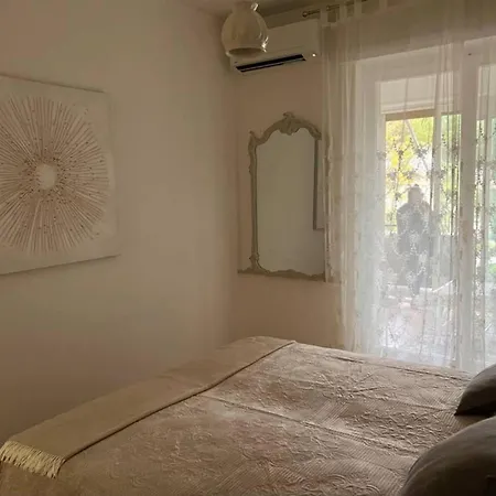 Apartment Garden View In With Veranda *
